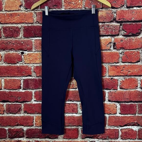 Lululemon leggings size 6 - Picture 1 of 6